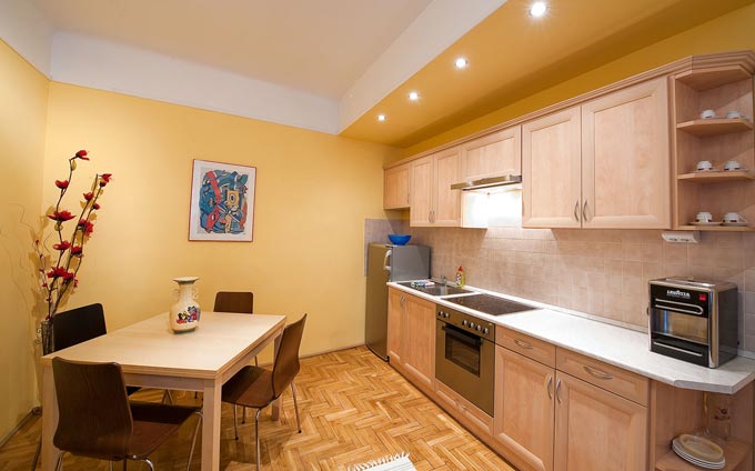 Details, pictures and price of the apartment&nbsp;Chopin - Vaci Utca 65/A, Budapest n.2