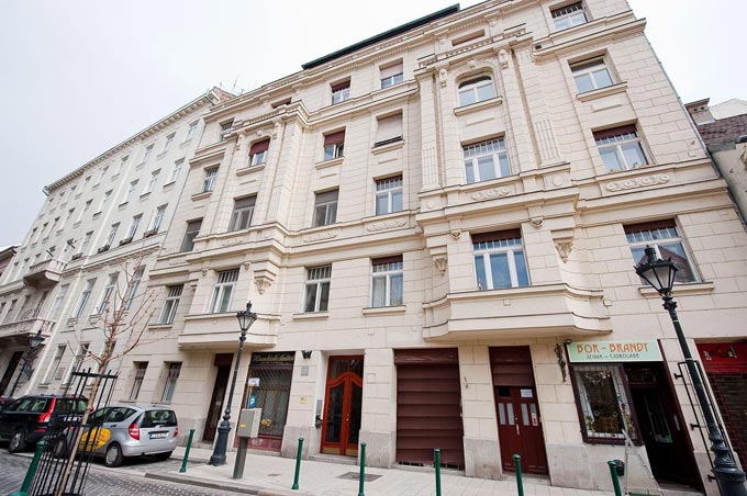 Details, pictures and price of the apartment&nbsp;Callas - Veres Palne 30, Budapest n.9