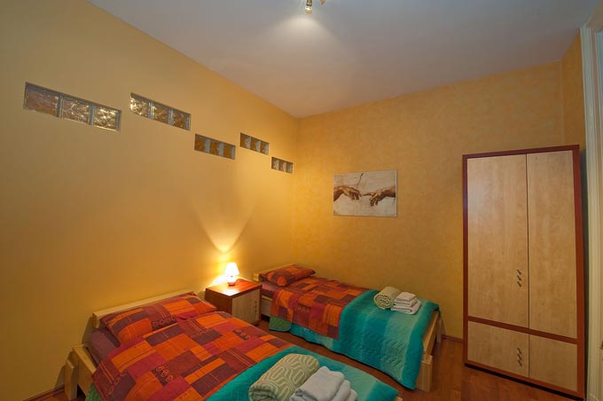 D&eacute;tails, images et prix de l'appartement&nbsp;Mozart - Anna Caf&egrave;, Budapest n.7
